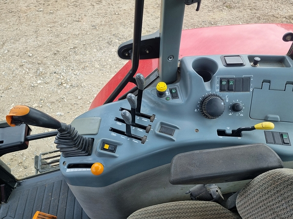 Chris Atkin & Son Ltd - McCormick MC115